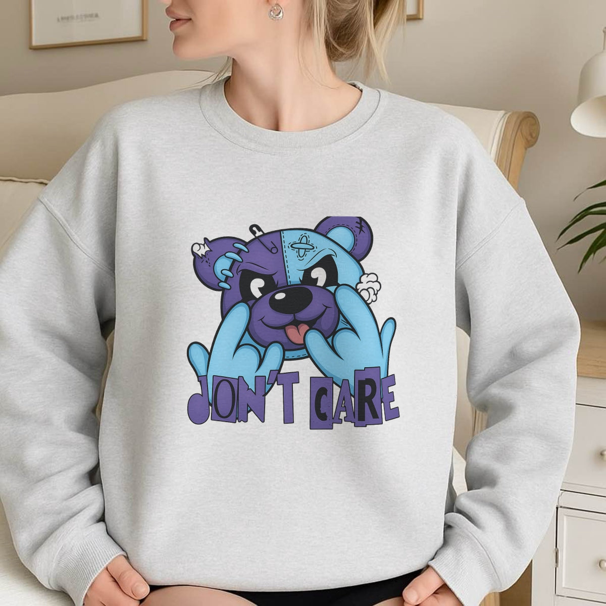 DTF Heat Transfer Iron On Sticker, Rebellious Two - Tone Bear Design, for Urban Fashion & Attitude - Driven Gear