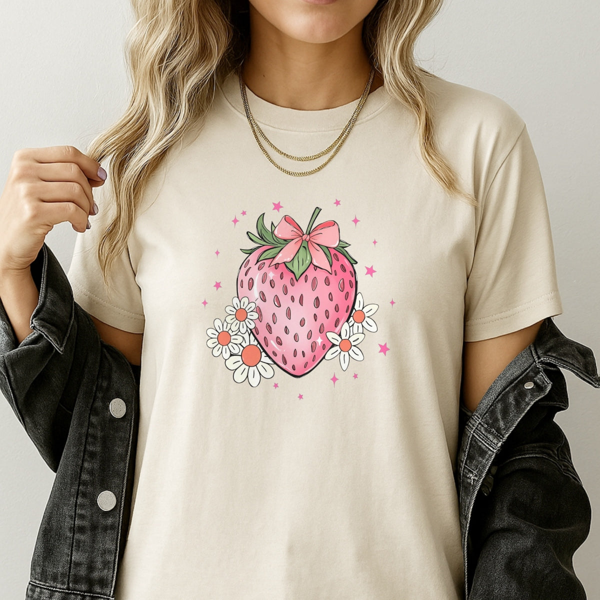 DTF Heat Transfer Iron On Sticker , Heart-Shaped Strawberry with Bow and Daisies,   Feminine Home Decor and Clothing Accent Sticker for T-Shirts, Hoodies, Aprons