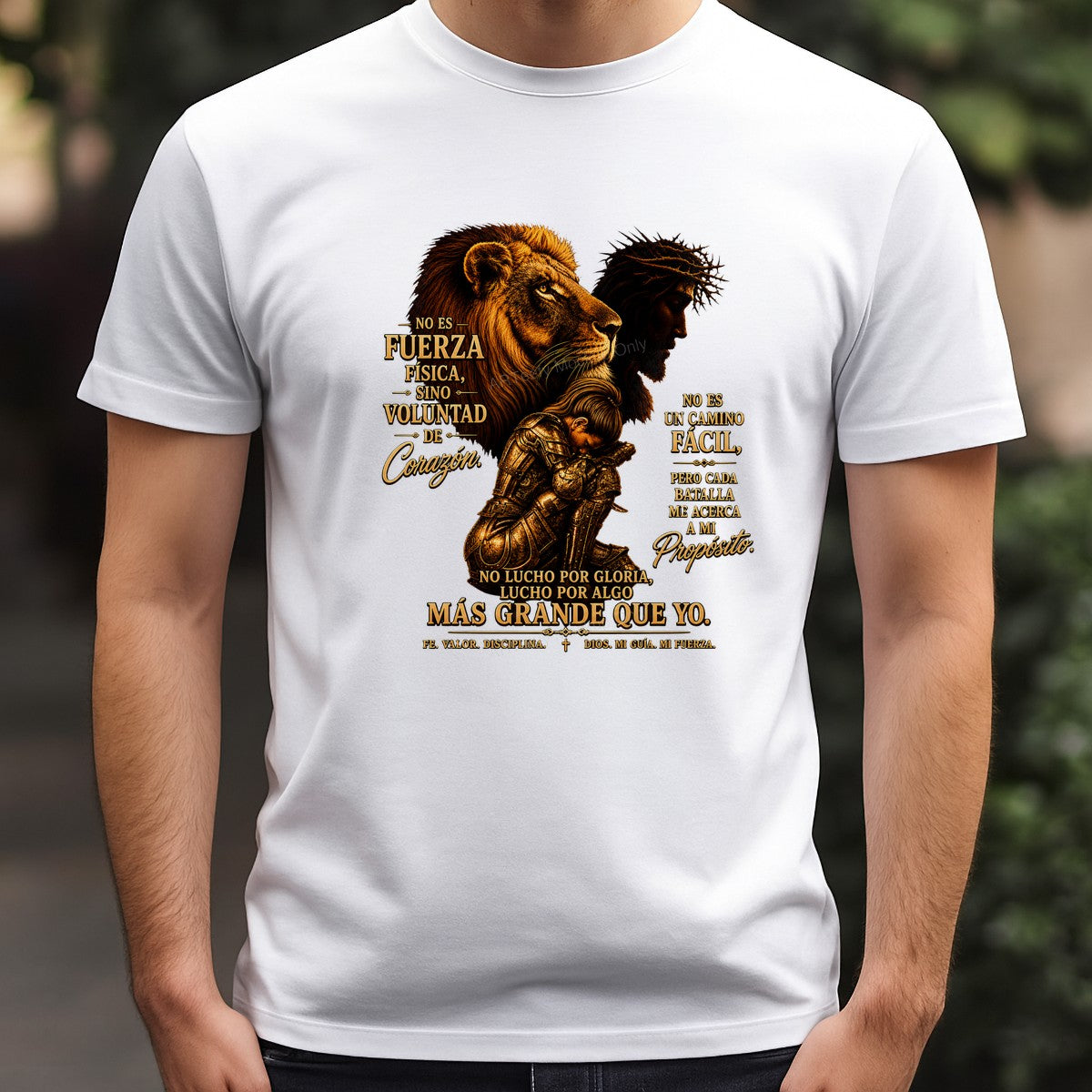 Christian Heat Transfer Lion and Armored Warrior Spanish Faith Quote Graphic for T Shirts Hoodies and Christian Apparel - 3